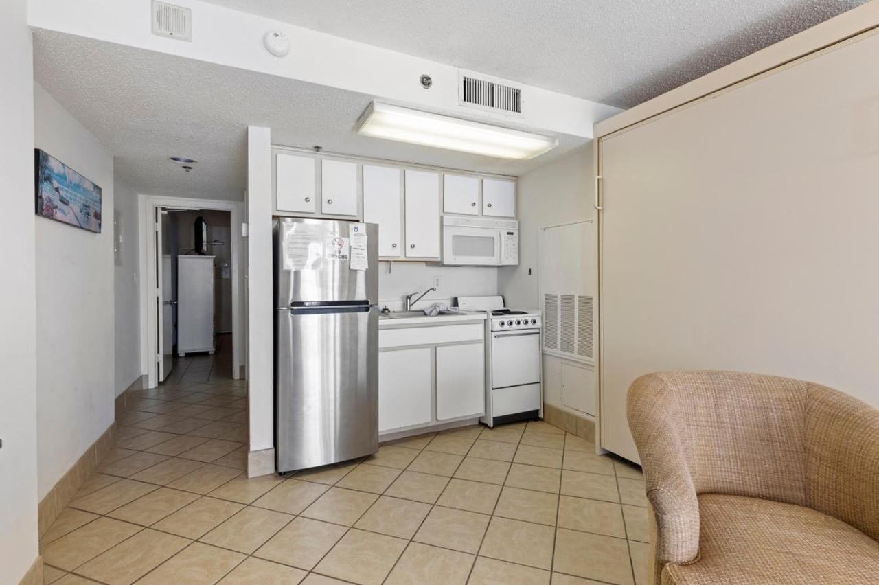 Beachfront Condo W Balcony In Myrtle Beach Exterior photo
