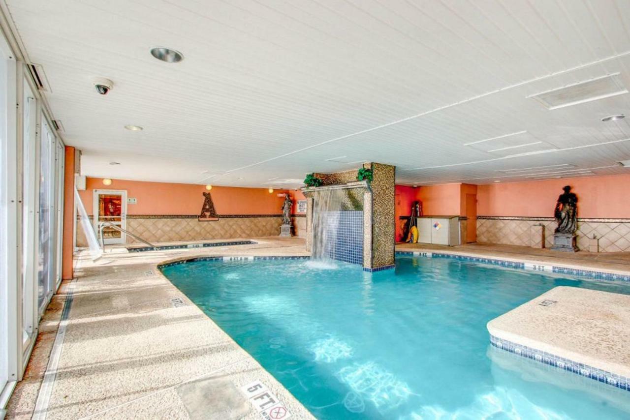Beachfront Condo W Balcony In Myrtle Beach Exterior photo