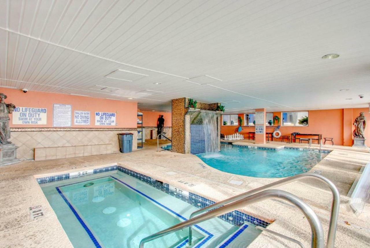 Beachfront Condo W Balcony In Myrtle Beach Exterior photo